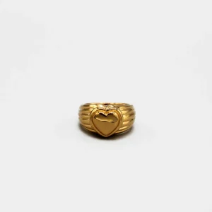 clara heart ring